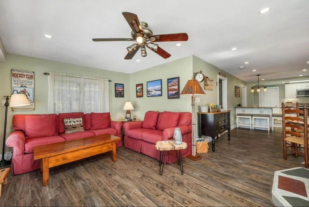 Waterfront Home With Dock Belmont エクステリア 写真